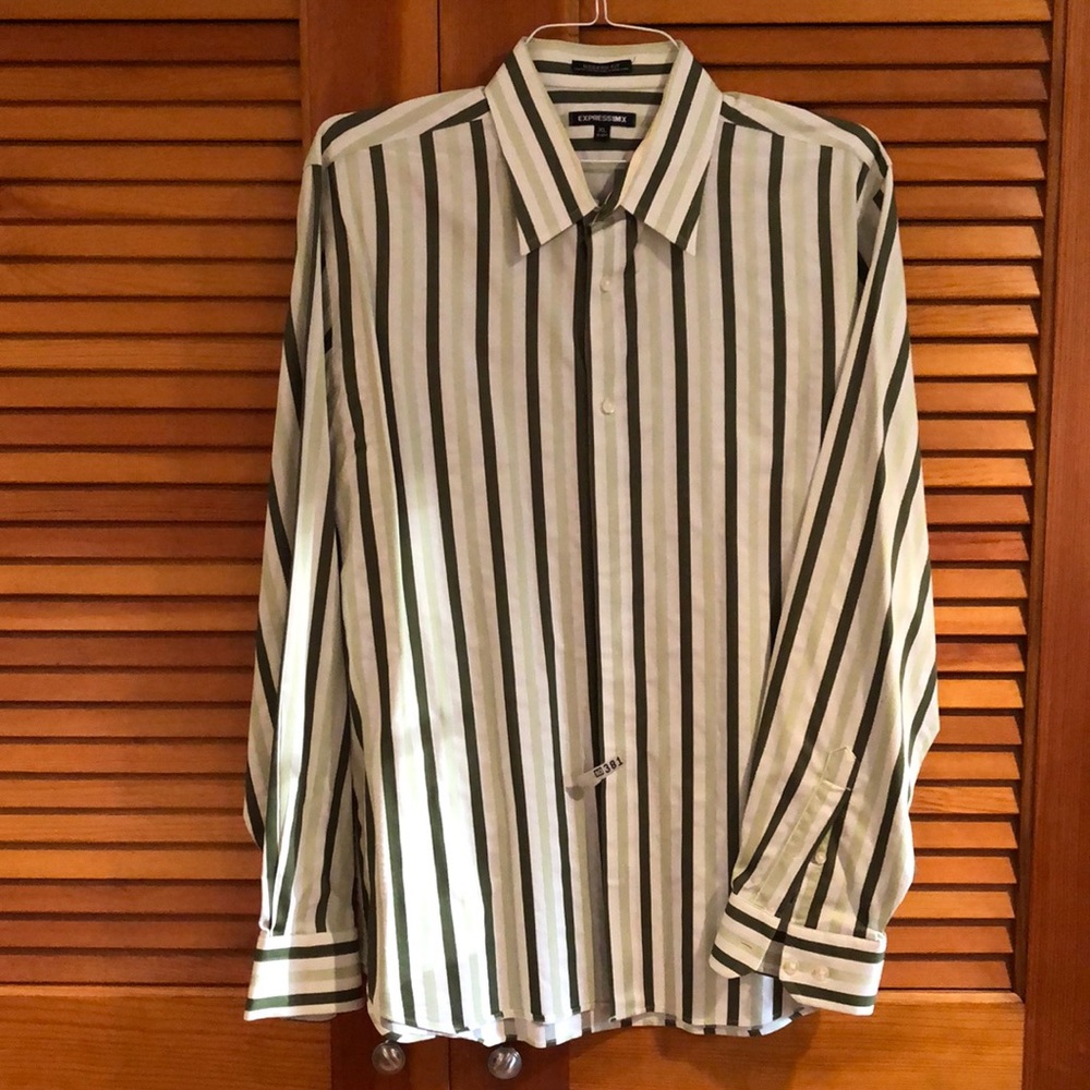 Express 1MX Button Down Modern Fit Striped Shirt